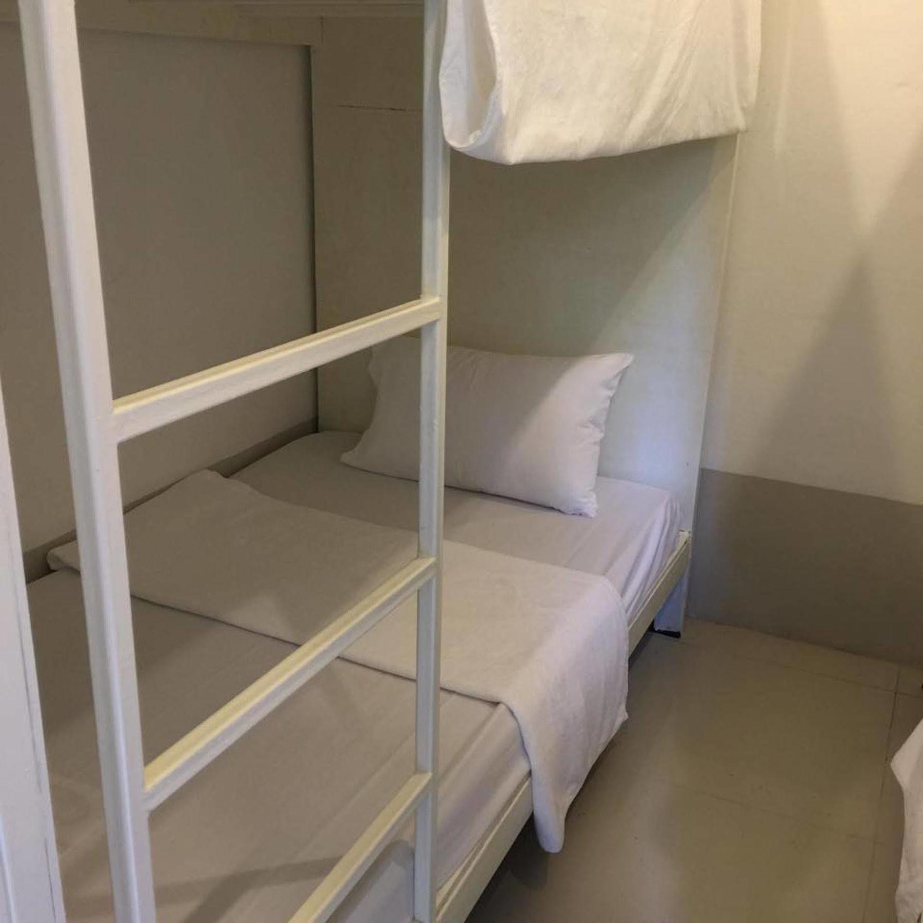 The Best Hostel Тау Экстерьер фото