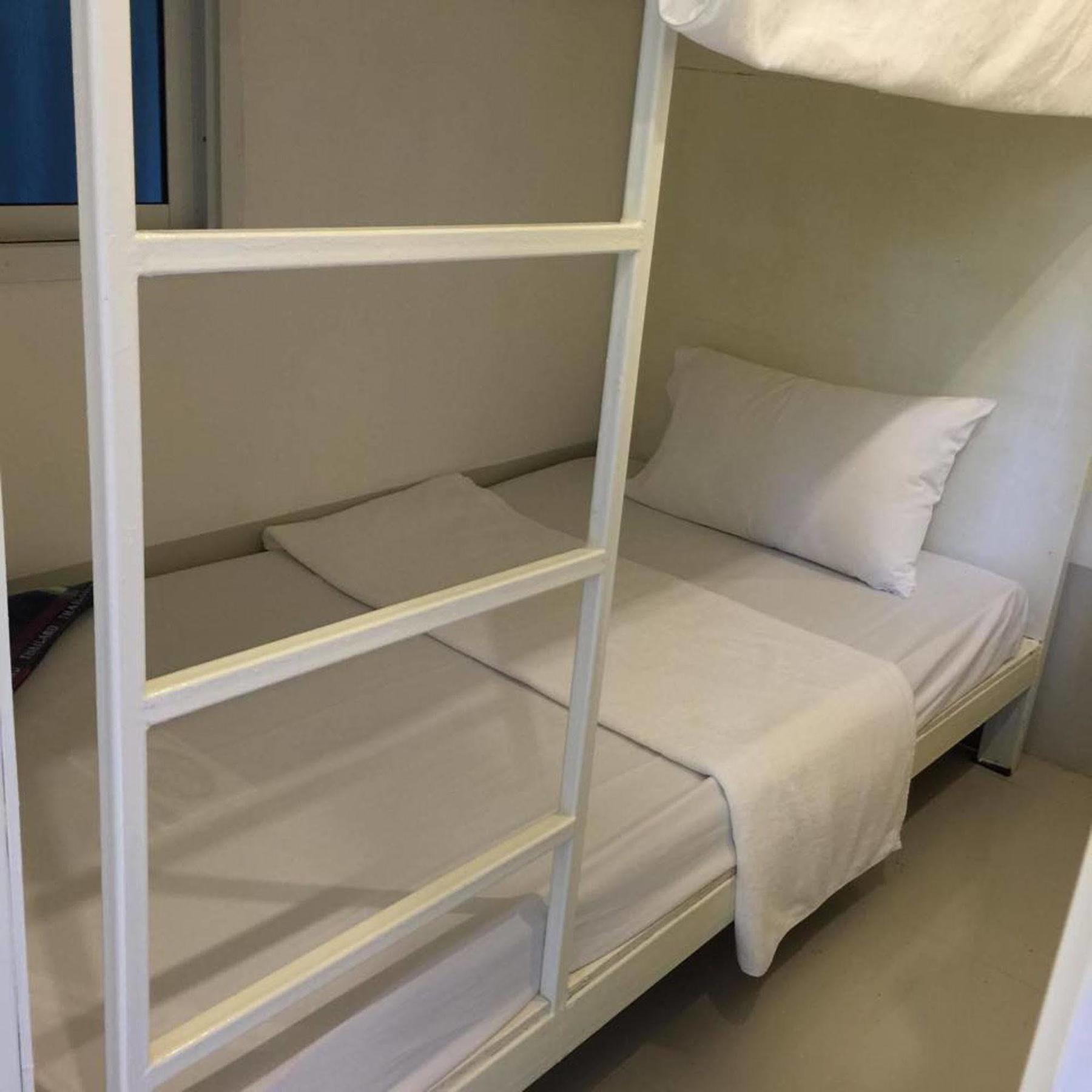 The Best Hostel Тау Экстерьер фото
