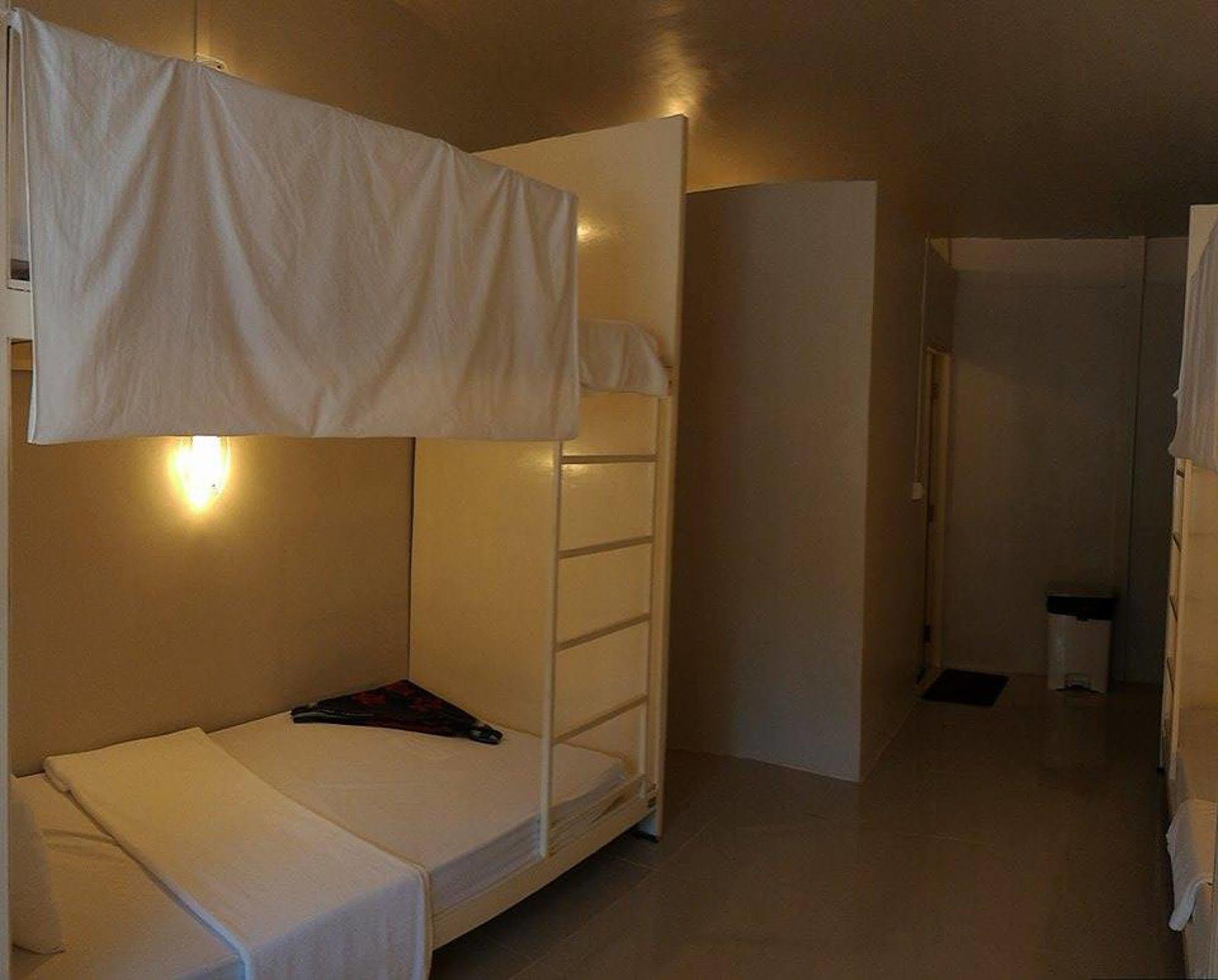 The Best Hostel Тау Экстерьер фото